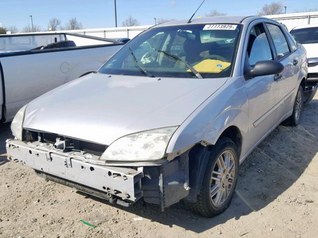 1FAFP34N27W297881 - 2007 FORD FOCUS ZX4 SILVER photo 2