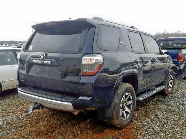 JTEBU5JR9J5521208 - 2018 TOYOTA 4RUNNER SR BLACK photo 4