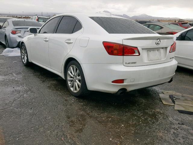 JTHBK262095091731 - 2009 LEXUS IS 250 WHITE photo 3