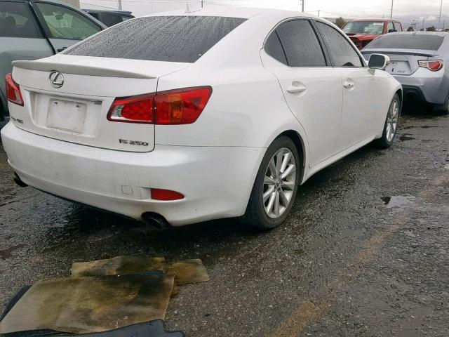 JTHBK262095091731 - 2009 LEXUS IS 250 WHITE photo 4