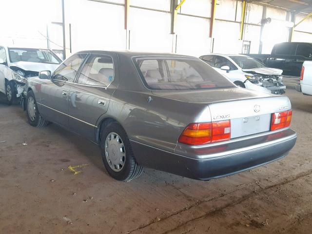 JT8BH28F0V0069041 - 1997 LEXUS LS 400 BROWN photo 3