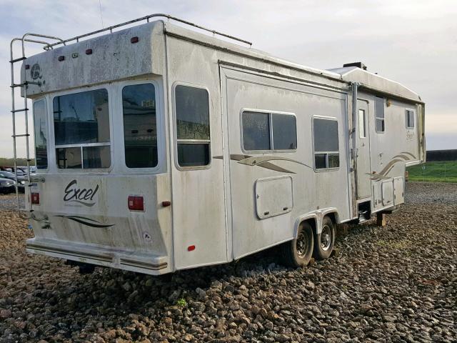 4DLRV352421003426 - 2002 EXCE 5TH WHEEL WHITE photo 4