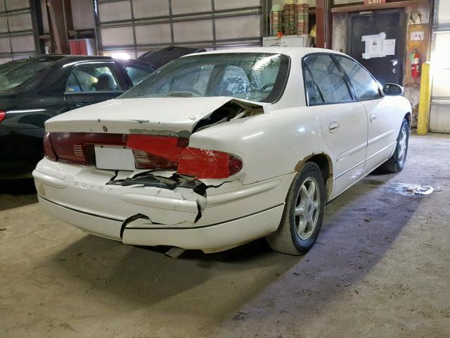 2G4WB55KX21211723 - 2002 BUICK REGAL LS WHITE photo 4