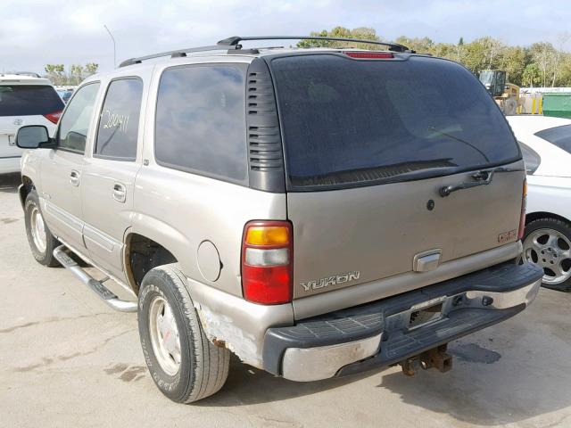 1GKEK13Z82R244224 - 2002 GMC YUKON GRAY photo 3