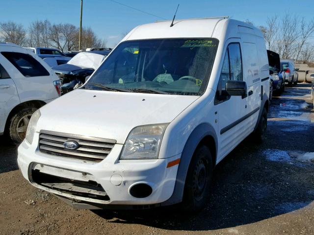 NM0LS7BN1DT142108 - 2013 FORD TRANSIT CO WHITE photo 2