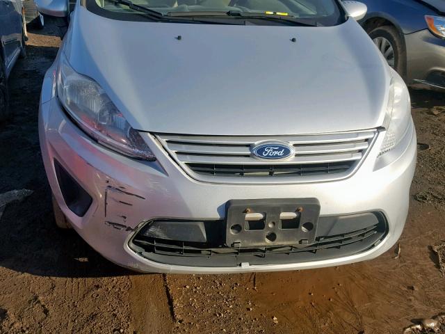 3FADP4AJ2CM104993 - 2012 FORD FIESTA S SILVER photo 9