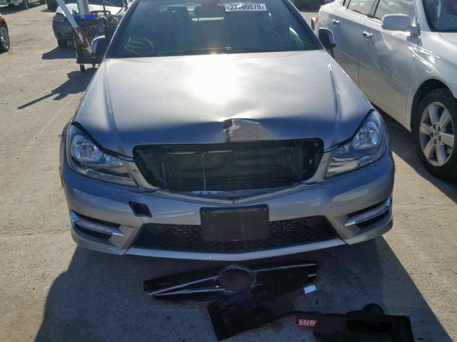 WDDGJ4HB3CF776493 - 2012 MERCEDES-BENZ C 250 SILVER photo 9