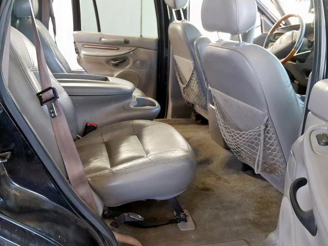 5LMPU28A9XLJ23535 - 1999 LINCOLN NAVIGATOR 黑色 照片 6
