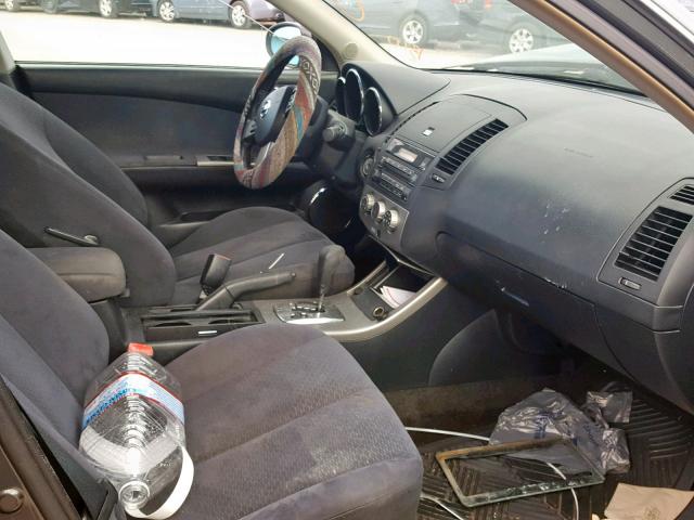 1N4BL11D55C397594 - 2005 NISSAN ALTIMA SE CHARCOAL photo 5