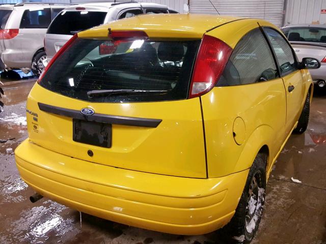 1FAFP31N47W179240 - 2007 FORD FOCUS ZX3 YELLOW photo 4