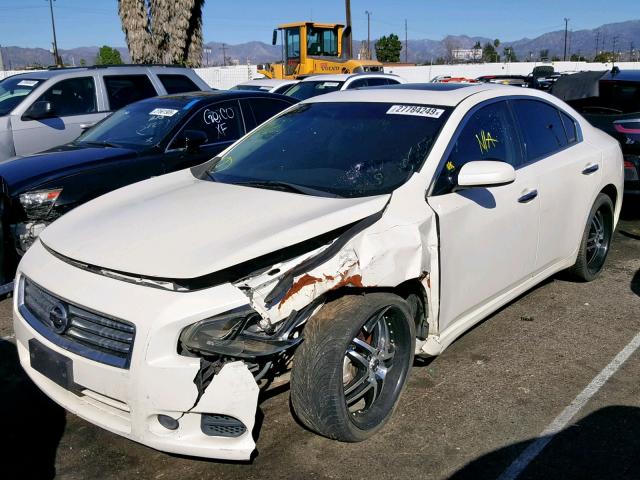 1N4AA5APXDC814113 - 2013 NISSAN MAXIMA S WHITE photo 2