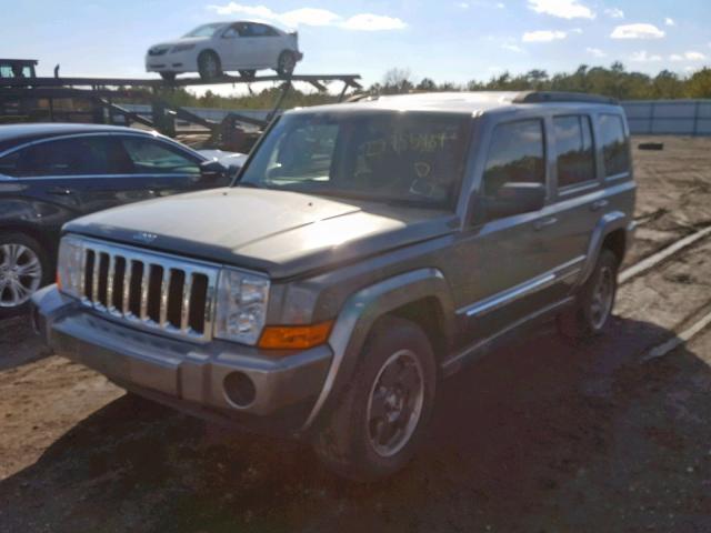 1J8HH48K28C175894 - 2008 JEEP COMMANDER GRAY photo 2