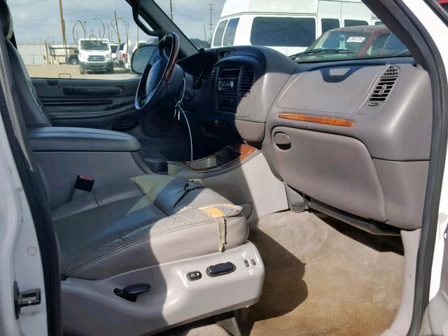 5LMEU27R92LJ16477 - 2002 LINCOLN NAVIGATOR 白色 照片 5