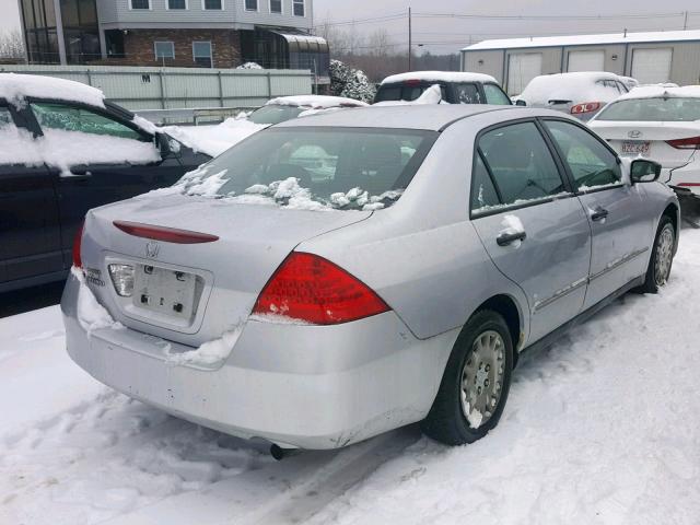 1HGCM55116A057649 - 2006 HONDA ACCORD VAL SILVER photo 4