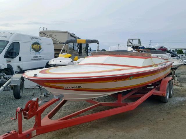 HCB212580182 - 1982 SKI BOAT TWO TONE photo 2