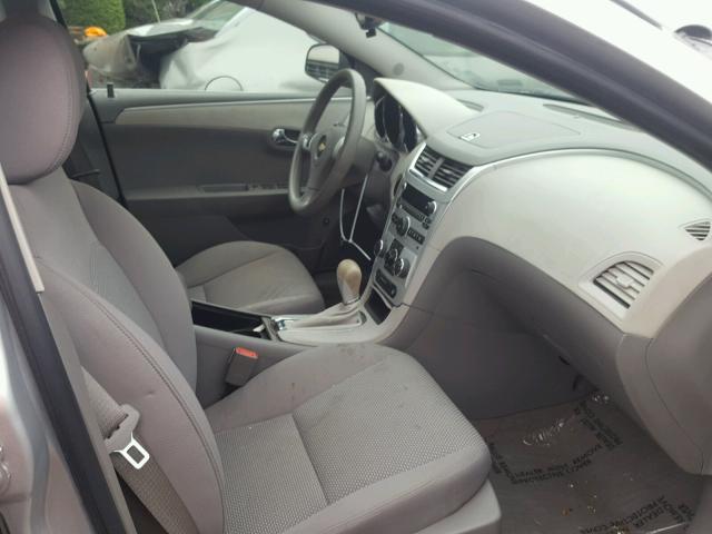 1G1ZB5EB7A4108403 - 2010 CHEVROLET MALIBU LS SILVER photo 5