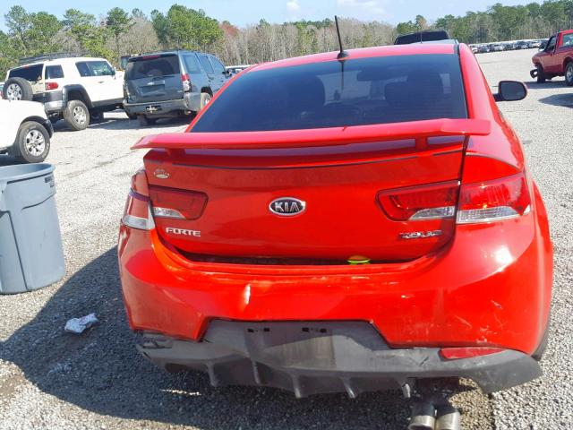 KNAFW6A38D5742348 - 2013 KIA FORTE SX RED photo 9