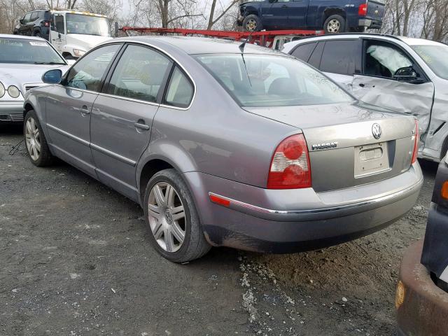 WVWRU63B75P005626 - 2005 VOLKSWAGEN PASSAT GLX 灰色 照片 3