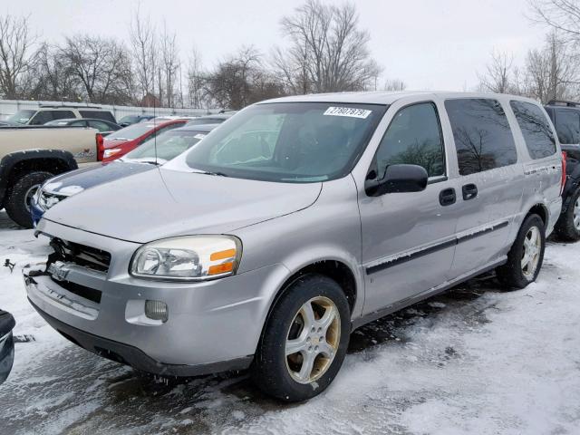1GNDV23128D196246 - 2008 CHEVROLET UPLANDER L ვერცხლისფერი ფოტო 2