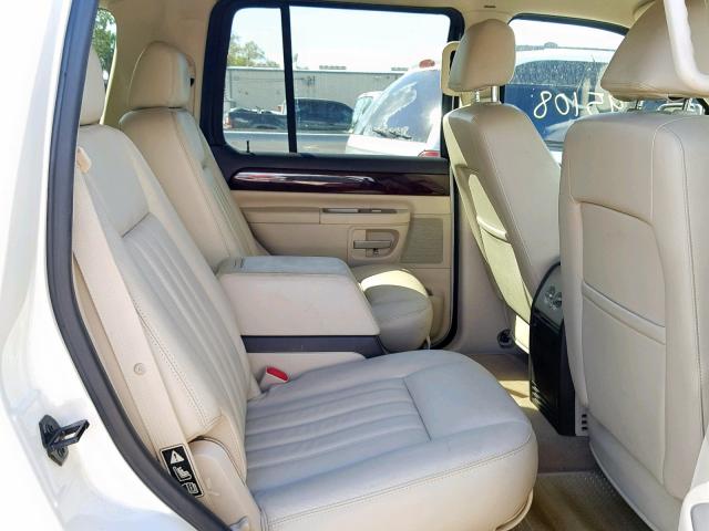 5LMEU68H93ZJ09427 - 2003 LINCOLN AVIATOR 白色 照片 6