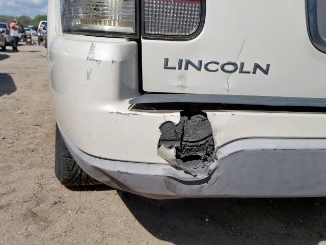 5LMEU68H93ZJ09427 - 2003 LINCOLN AVIATOR 白色 照片 9