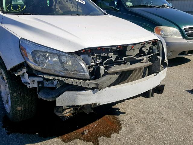 1G11B5SL0FU150638 - 2015 CHEVROLET MALIBU LS WHITE photo 9