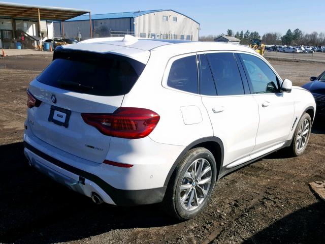 5UXTR9C5XKLP82547 - 2019 BMW X3 XDRIVE3 WHITE photo 4