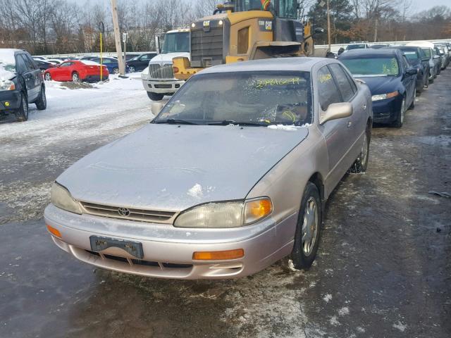 4T1GK13E7SU065392 - 1995 TOYOTA CAMRY XLE BEIGE photo 2