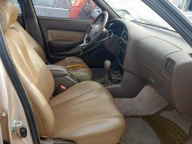 4T1GK13E7SU065392 - 1995 TOYOTA CAMRY XLE BEIGE photo 5