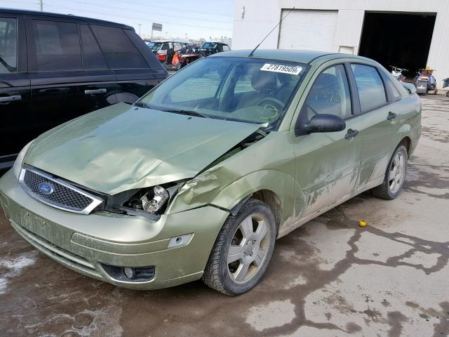 1FAFP34N57W190212 - 2007 FORD FOCUS ZX4 GREEN photo 2