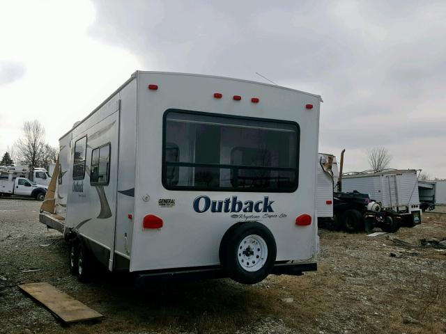4YDT29523AB453117 - 2010 OUTB TRAVEL TRL WHITE photo 3
