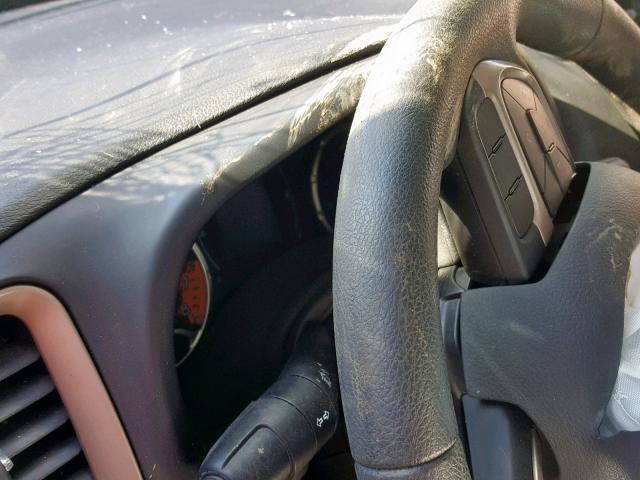 ZACCJBAB9HPG00883 - 2017 JEEP RENEGADE S WHITE photo 8