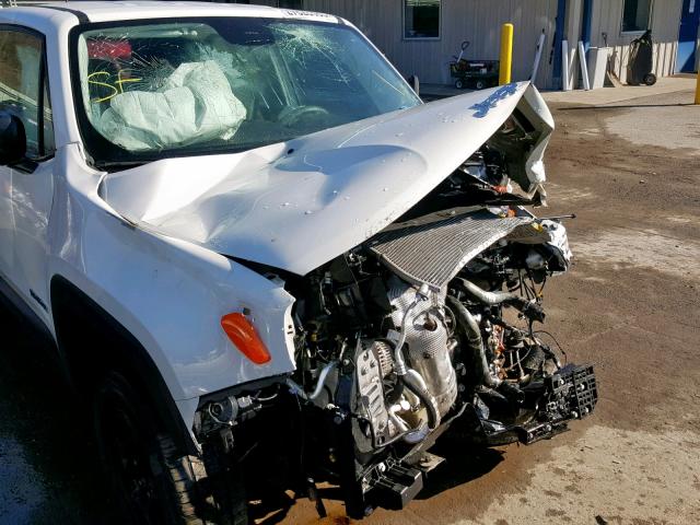 ZACCJBAB9HPG00883 - 2017 JEEP RENEGADE S WHITE photo 9