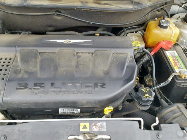 2C8GF78425R248002 - 2005 CHRYSLER PACIFICA L WHITE photo 7