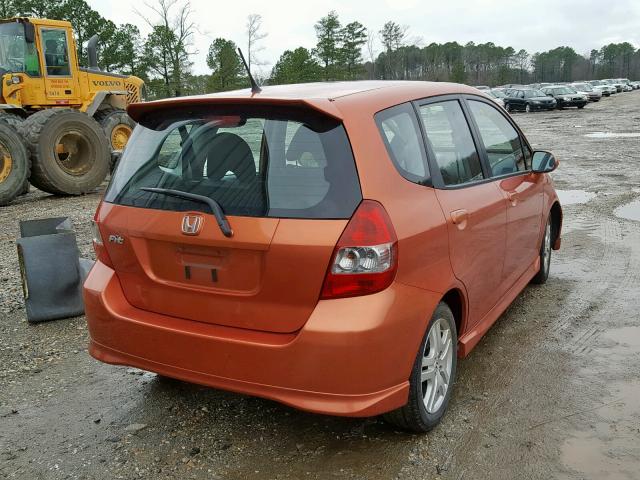 JHMGD38608S033429 - 2008 HONDA FIT ORANGE photo 4