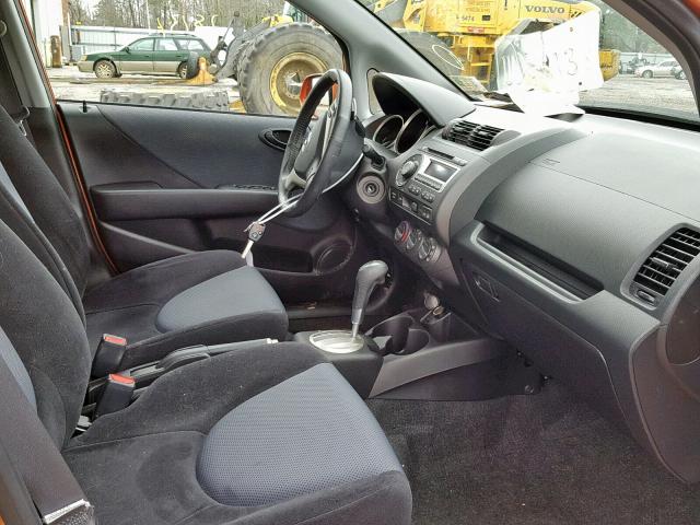 JHMGD38608S033429 - 2008 HONDA FIT ORANGE photo 5