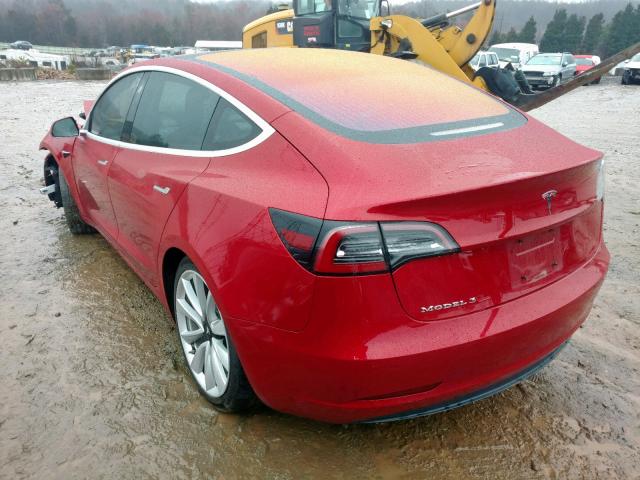 5YJ3E1EA0JF015493 - 2018 TESLA MODEL 3 RED photo 3