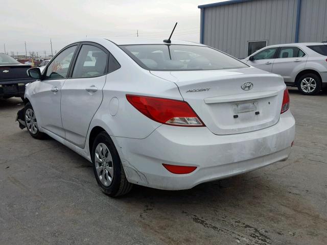 KMHCT4AE4HU286201 - 2017 HYUNDAI ACCENT SE WHITE photo 3