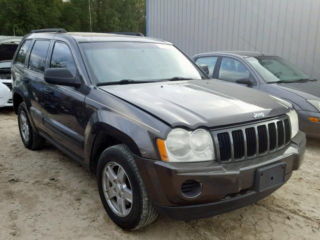 1J4GR48K85C692851 - 2005 JEEP GRAND CHER GRAY photo 1