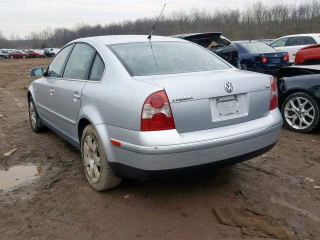 WVWRH63B62P030856 - 2002 VOLKSWAGEN PASSAT GLX GRAY photo 3