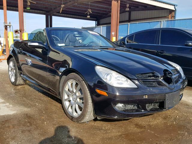 WDBWK56F16F105745 - 2006 MERCEDES-BENZ SLK 350 BLACK photo 1