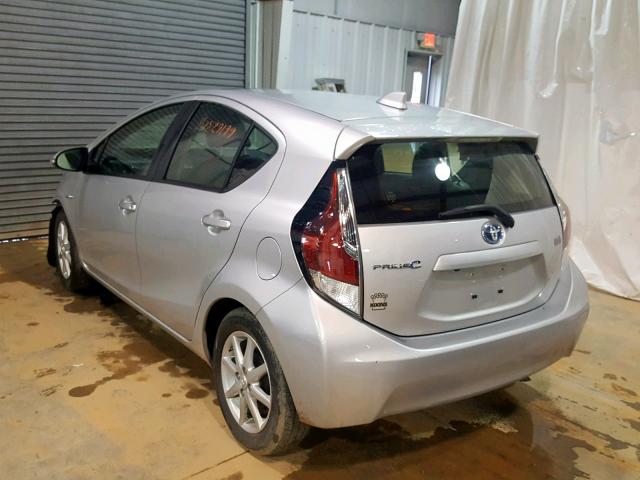 JTDKDTB36F1093955 - 2015 TOYOTA PRIUS C SILVER photo 3