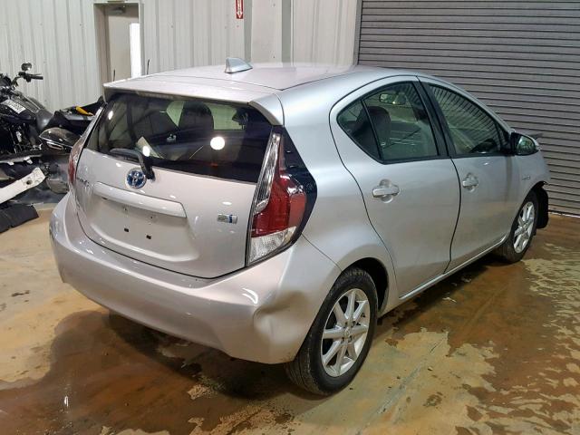 JTDKDTB36F1093955 - 2015 TOYOTA PRIUS C SILVER photo 4