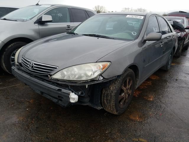 JTDBE30K353033822 - 2005 TOYOTA CAMRY LE  photo 2