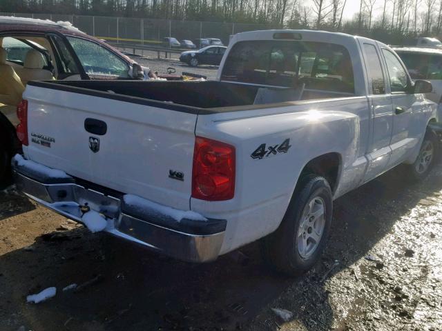 1D7HW42N66S715868 - 2006 DODGE DAKOTA SLT WHITE photo 4