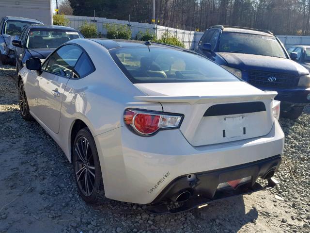 JF1ZNAA13D1724129 - 2013 TOYOTA SCION FR-S WHITE photo 3