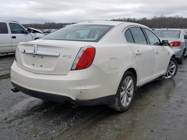 1LNHM93RX9G628380 - 2009 LINCOLN MKS WHITE photo 4