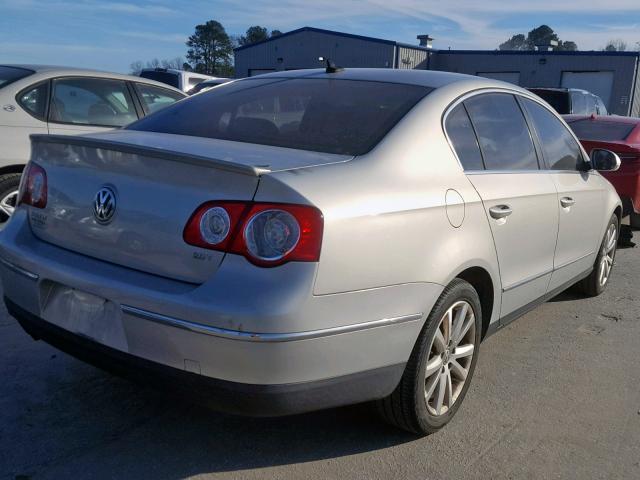 WVWJK7ANXAE086570 - 2010 VOLKSWAGEN PASSAT KOM WHITE photo 4