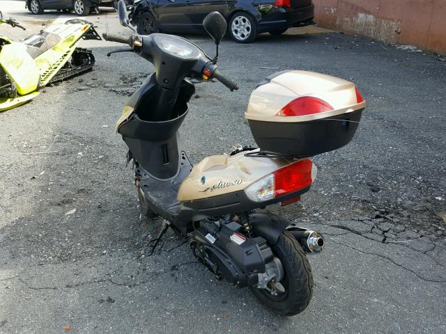 19NTEACB9H1002936 - 2017 TAO SCOOTER GOLD photo 3