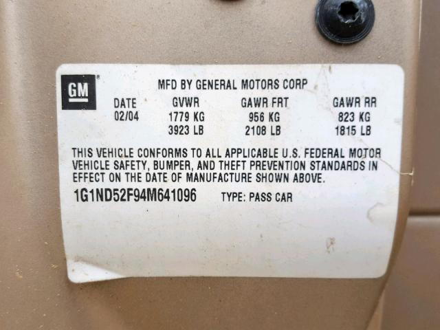 1G1ND52F94M641096 - 2004 CHEVROLET CLASSIC GOLD photo 10